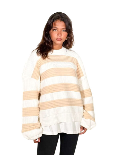 بلوفر تريكو مقلم برقبة مستديرة