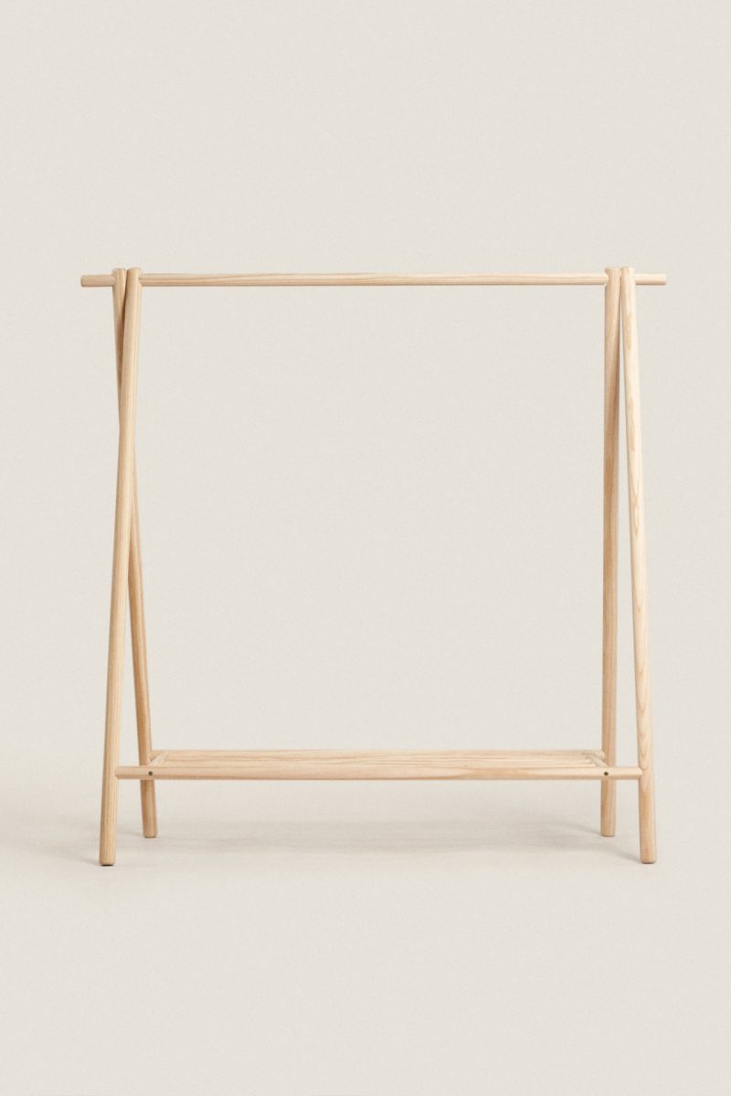 Toddler Clothing Rack