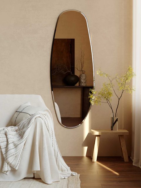 IRREGULAR WALL MIRROR